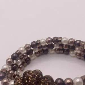 Nolan Miller | Accessories | Working Nolan Miller Faux Pearl  display picture 2